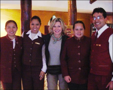 pic of Olivia deplaning in Peru - Ghlhoteles