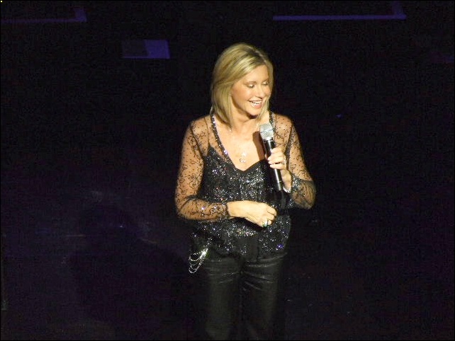 Olivia Newton-John at the Kimmel Centre, Philadelphia