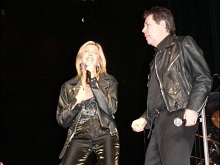 Olivia Newton-John in Philadelphia 2007, click to enlarge