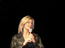 Olivia Newton-John in Philadelphia 2007, click to enlarge