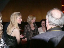 Olivia Newton-John in Philadelphia 2007, click to enlarge