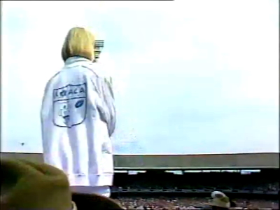 Olivia Newton-John at VFL 1986