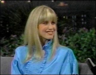 Olivia Newton-John, Pat Sajak Show 1989