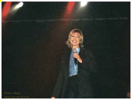 Olivia live in Hong Kong, 19 August 2000 Photo: Maria Lam