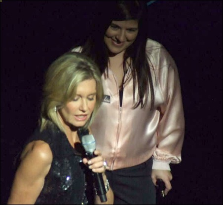 Olivia Newton-John at the Kimmel Centre Nov 2007