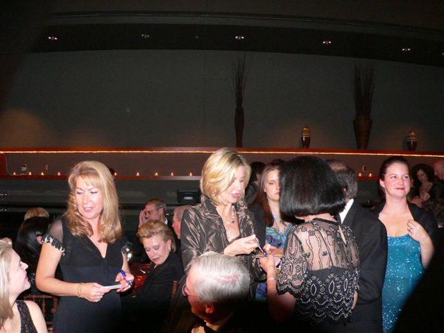 Olivia Newton-John at the Kimmel Centre, Philadelphia