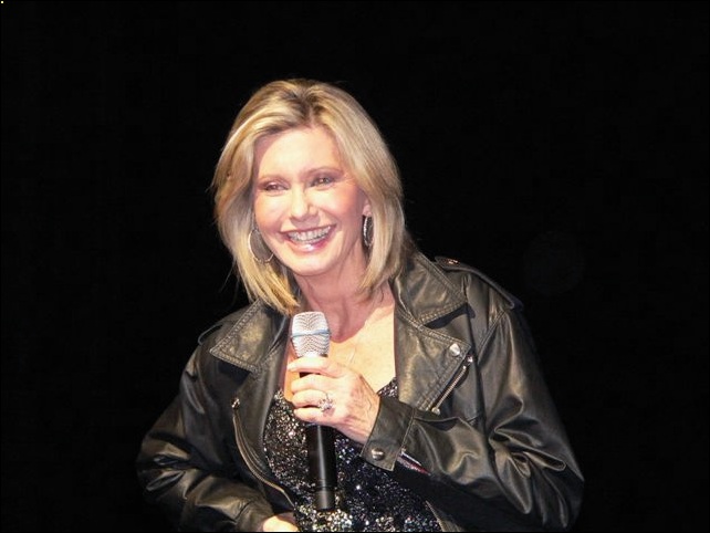 Olivia Newton-John at the Kimmel Centre, Philadelphia