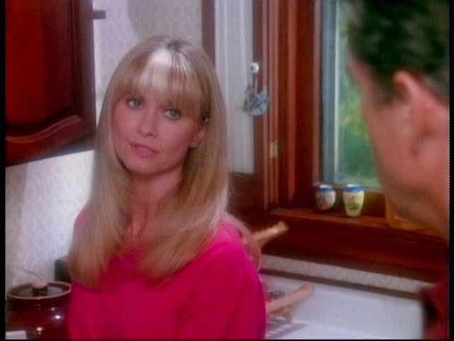 Olivia Newton-John in A Mom For Christmas