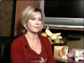Olivia Newton-John Boston TV 2006