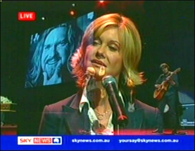 Olivia Newton-John performs at Billy Thorpe's memorial service March 2007