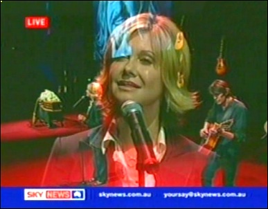 Olivia Newton-John performs at Billy Thorpe's memorial service March 2007