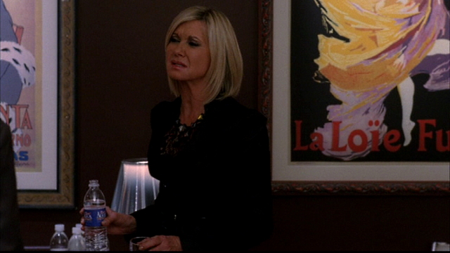 Olivia Newton-John in Glee