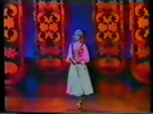 Olivia Newton-John on on The Tonight Show 1977
