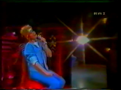 Olivia Newton-John on Happy Circus Italy 1981