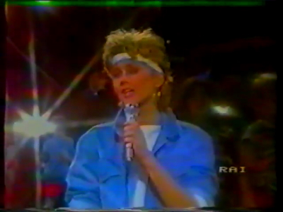 Olivia Newton-John on Happy Circus Italy 1981