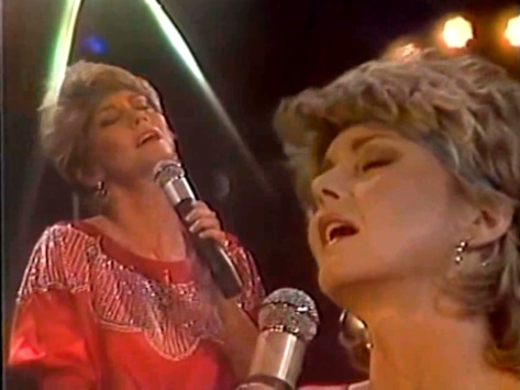 Olivia Newton-John on Sabado Sensacional Venezuela Feb 1982