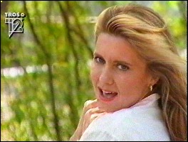 Olivia Newton-John in Te land, ter zee en in de lucht, Dutch TV performing I Need Love